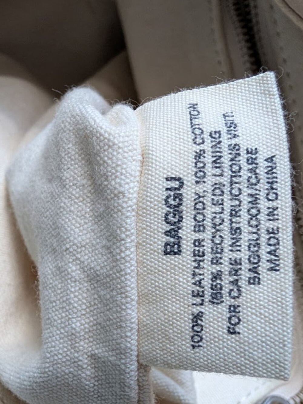Baggu White Tote Shoulder Bag - Picture 2 of 12